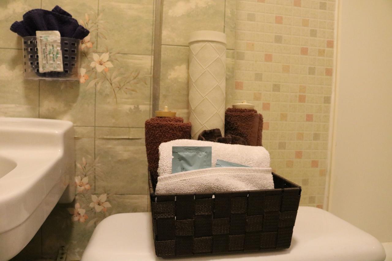 Wakaw Lodge Motel エクステリア 写真